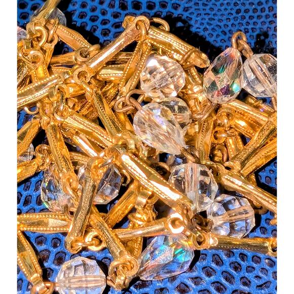 Vintage Glass Crystal Gold Tone Textured Chain Link 48" Long Strand Necklace - Picture 11 of 12